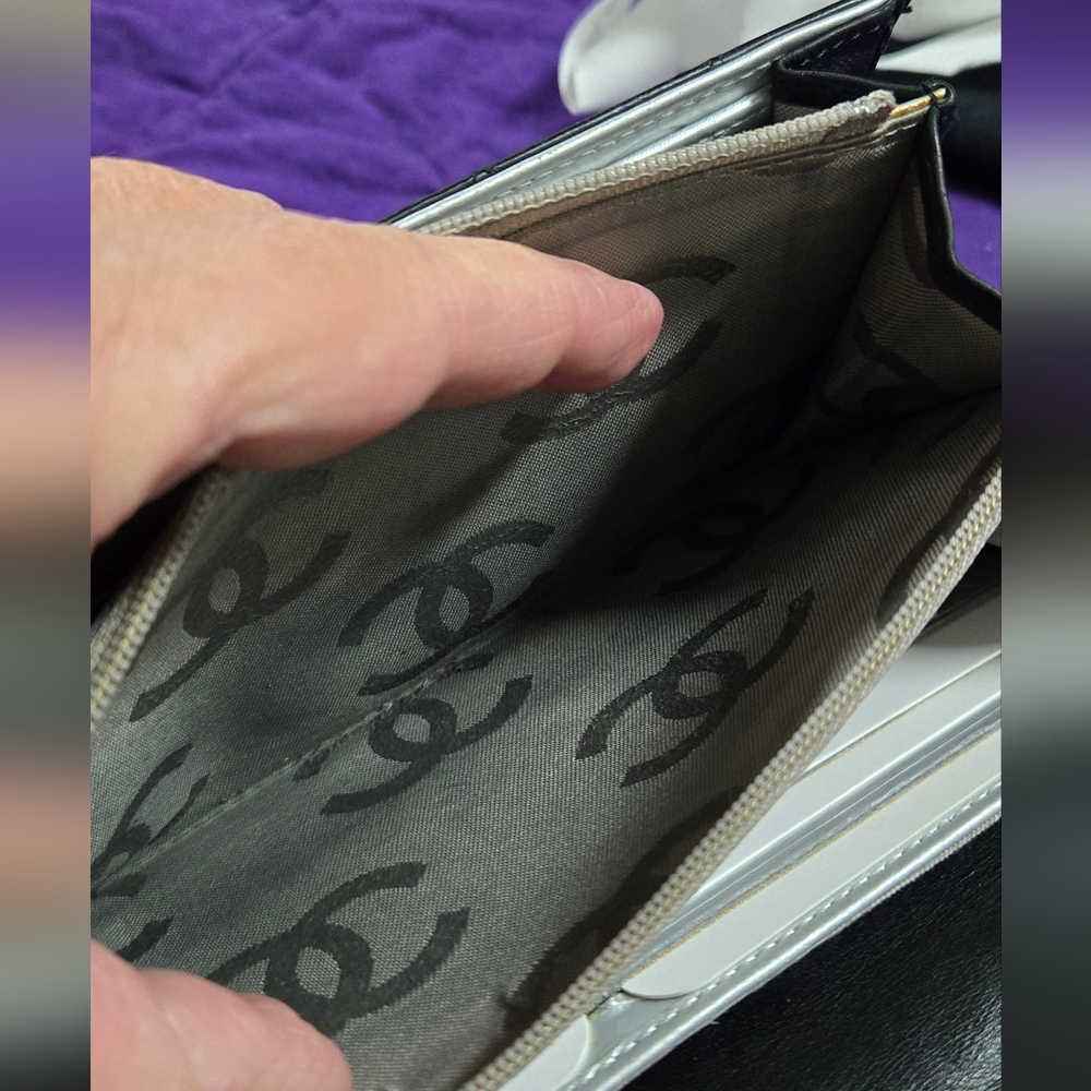 CHANEL CAMBON SILVER CC QUILTED LAMBSKIN WALLET - Picture 11 of 16